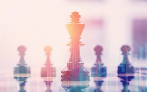 Strategic planning concept with chess king and financial graph overlay, symbolising SMSF retirement and small business CGT contribution strategies in 2025